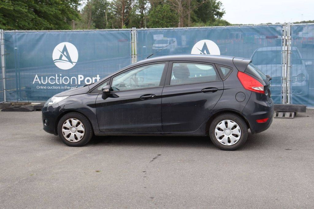 Passenger car Ford Fiesta Diesel 95hp 2011 (Margin)