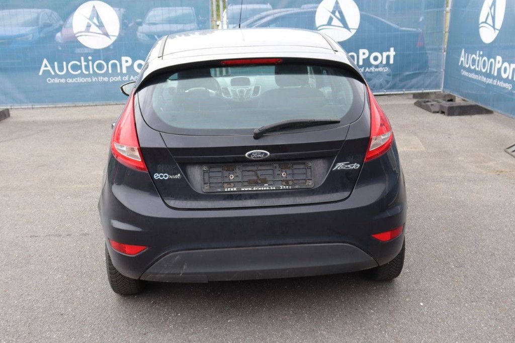 Passenger car Ford Fiesta Diesel 95hp 2011 (Margin)