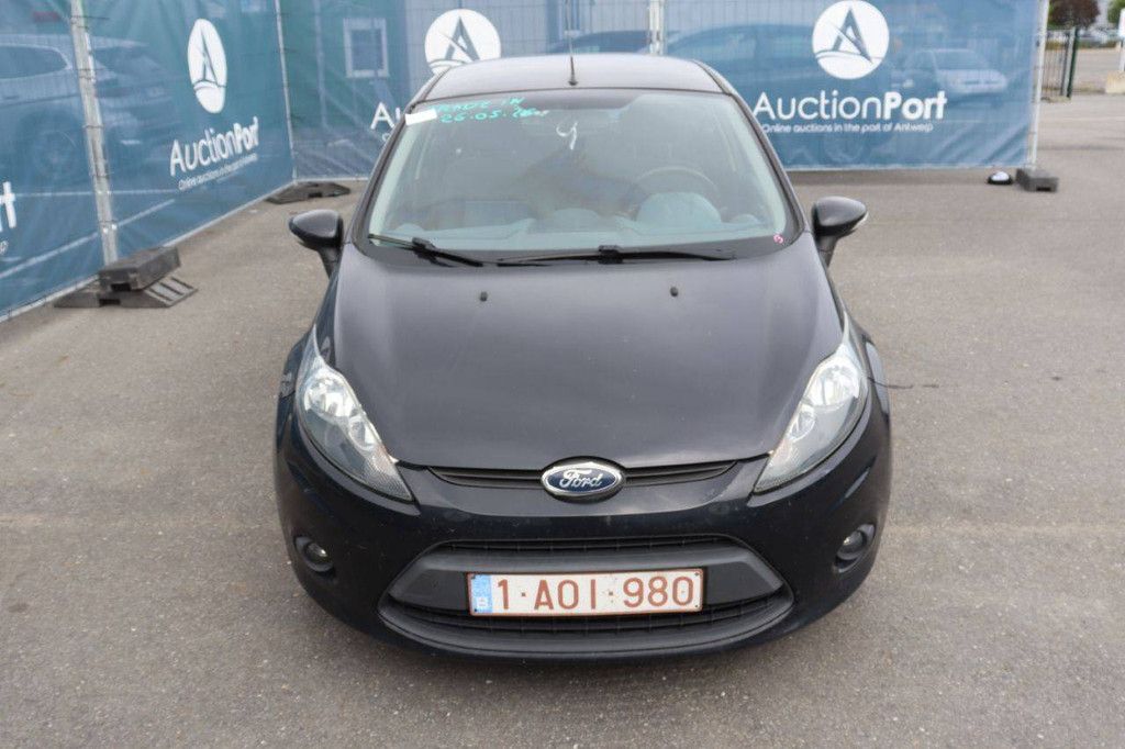 Passenger car Ford Fiesta Diesel 95hp 2011 (Margin)