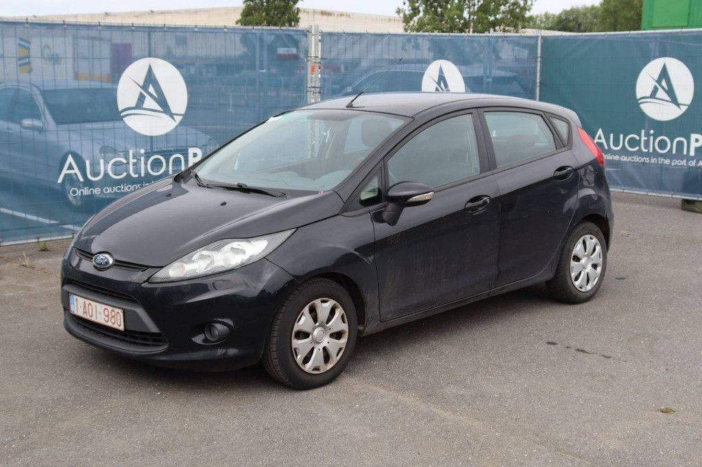 Passenger car Ford Fiesta Diesel 95hp 2011 (Margin)
