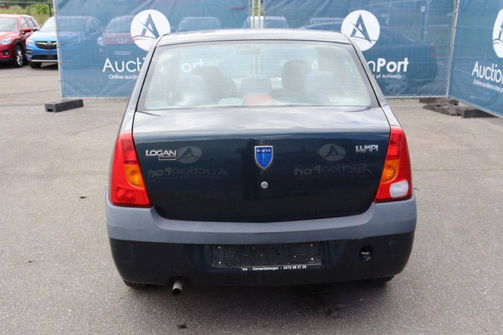 Passenger car Dacia Logan Petrol 75hp 2005 (Margin)