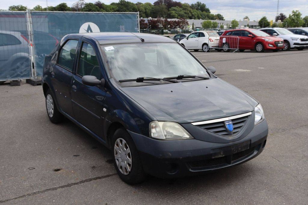 Passenger car Dacia Logan Petrol 75hp 2005 (Margin)