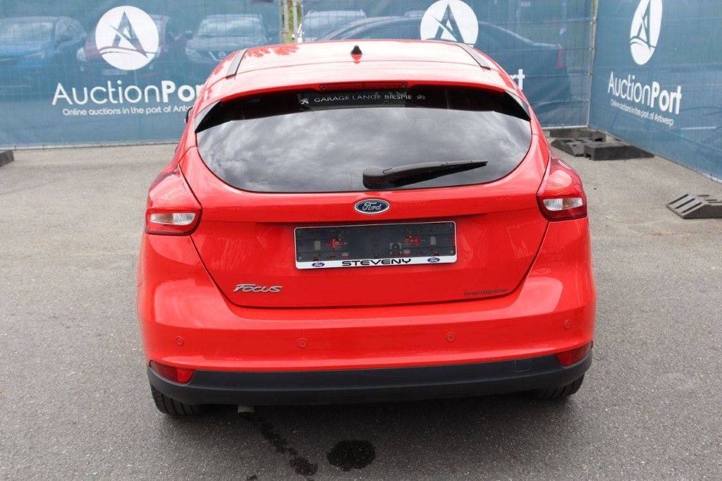 Passenger car Ford Focus Petrol 150hp 2016 (Margin)
