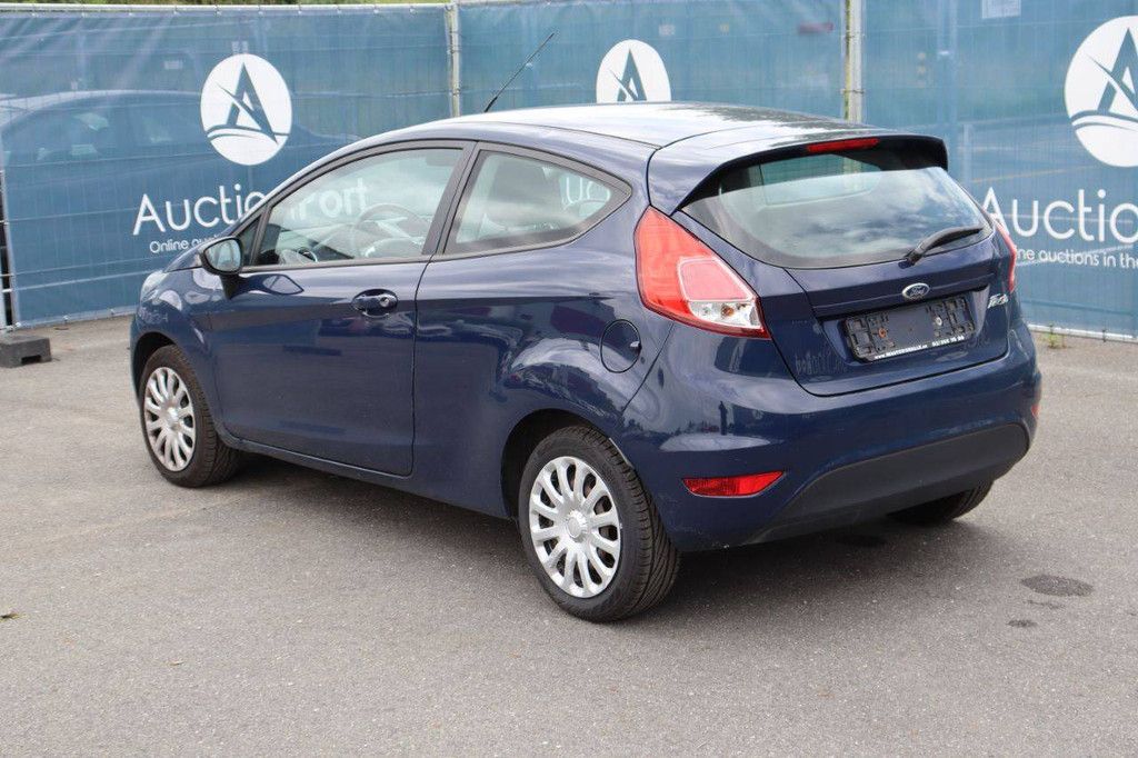 Passenger car Ford Fiesta Petrol 60hp 2015 (Margin)