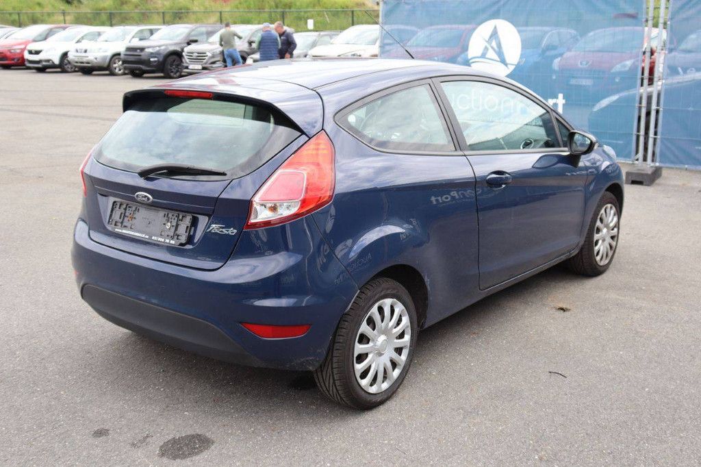Passenger car Ford Fiesta Petrol 60hp 2015 (Margin)