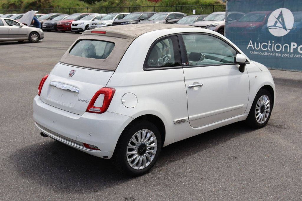 Pkw Fiat 500c Benzin Mild-Hybrid 70 PS 2021 (Marge)