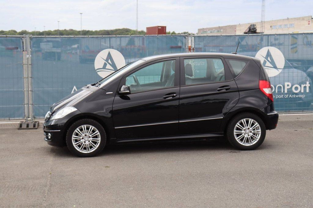 Pkw Mercedes-Benz A180 Diesel 109 PS 2010 (Margin)