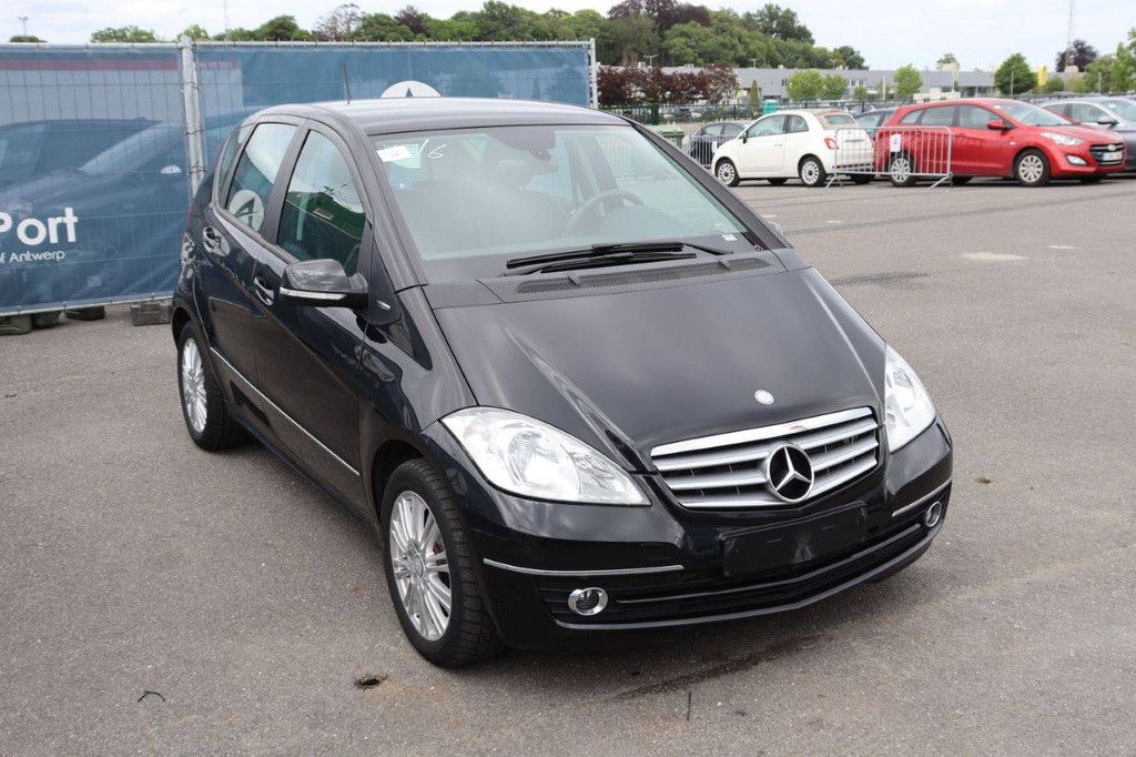 Pkw Mercedes-Benz A180 Diesel 109 PS 2010 (Margin)