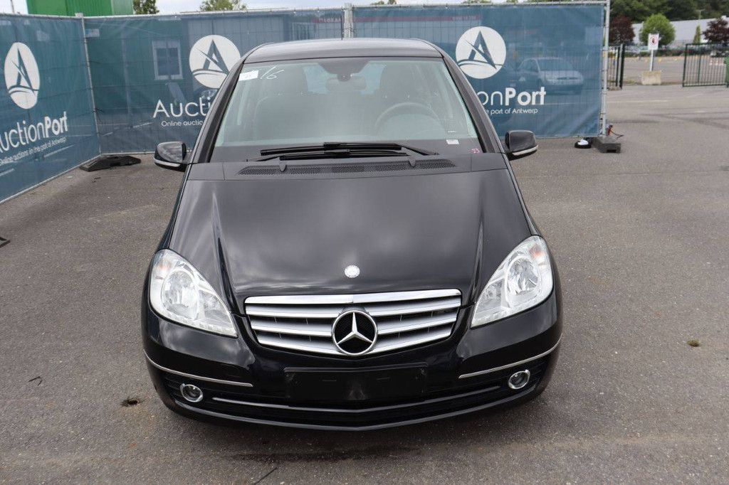 Pkw Mercedes-Benz A180 Diesel 109 PS 2010 (Margin)
