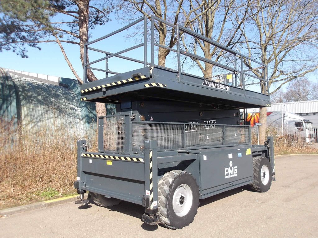 Scissor lift JLG 210-25 23m Diesel 2012