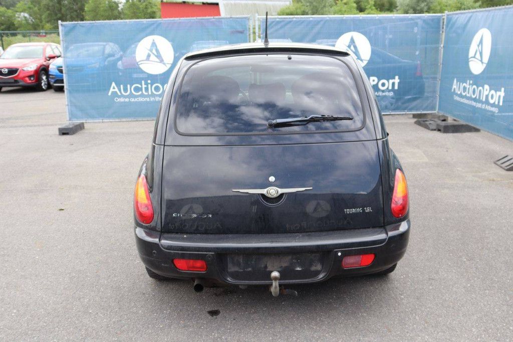 Passenger car Chrysler PT Cruiser Petrol 116hp 2006 (Margin)