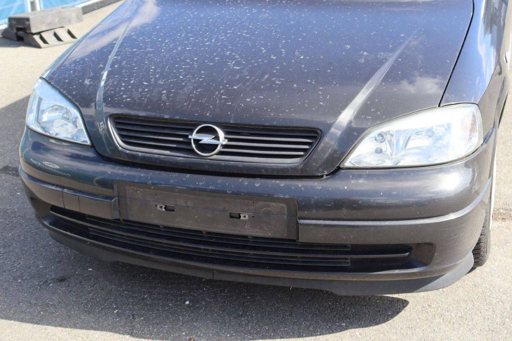 Passenger car Opel Corsa Petrol 90hp 2003 (Margin)