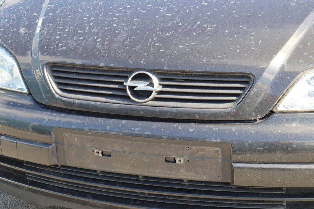 Passenger car Opel Corsa Petrol 90hp 2003 (Margin)