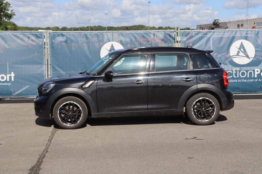 Passenger car Mini Countryman Petrol 190hp 2016 (Margin)