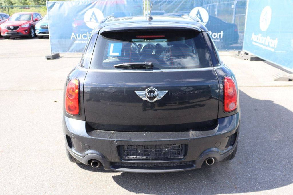 Passenger car Mini Countryman Petrol 190hp 2016 (Margin)