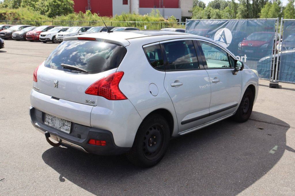 Passenger car Peugeot 3008 Diesel 163hp 2010 (Margin)