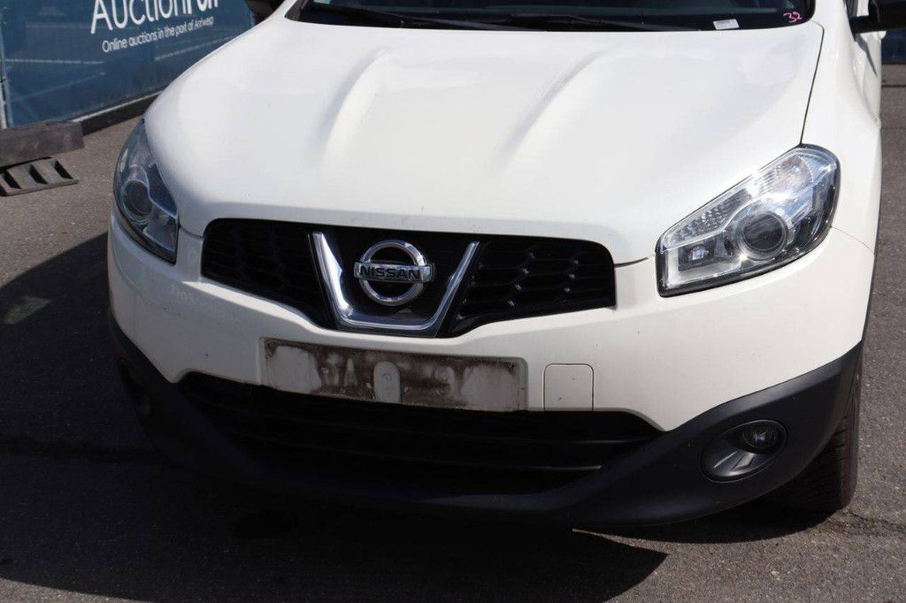 SUV Nissan Qashqai Diesel 110hp 2014 (Margin)