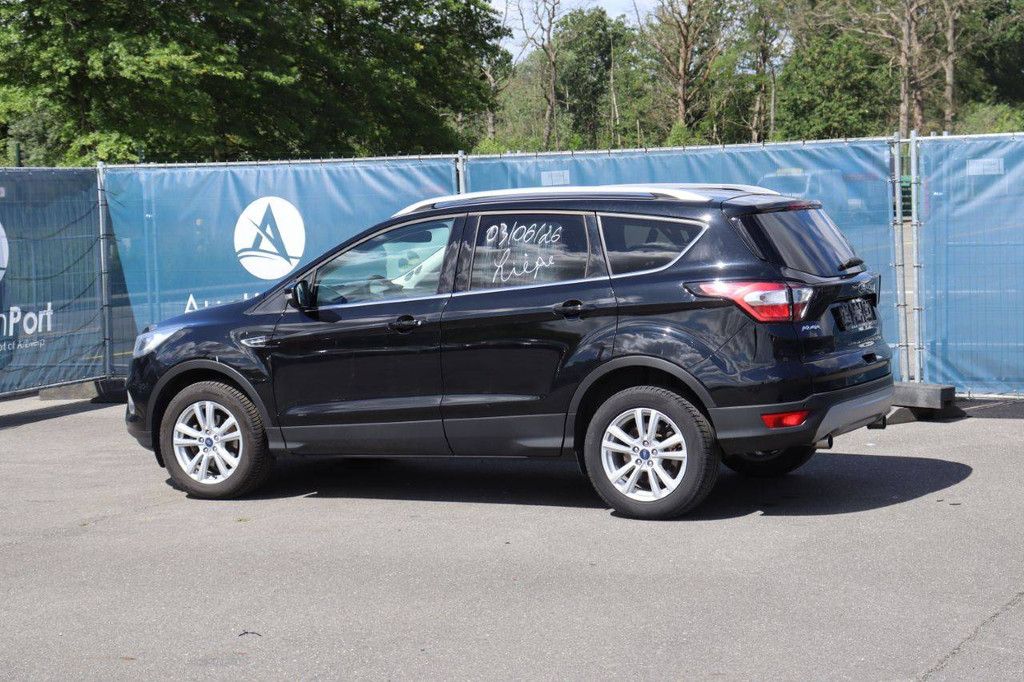 SUV Ford Kuga Diesel 120hp 2019 (Margin)