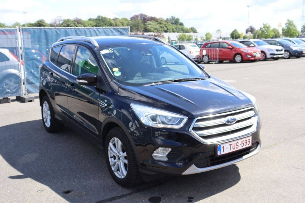 SUV Ford Kuga Diesel 120hp 2019 (Margin)