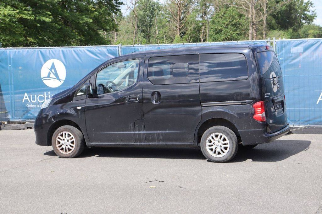 Passenger car Nissan NV200 90hp Diesel 2016 (Margin)