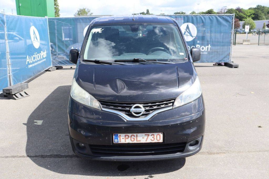 Passenger car Nissan NV200 90hp Diesel 2016 (Margin)