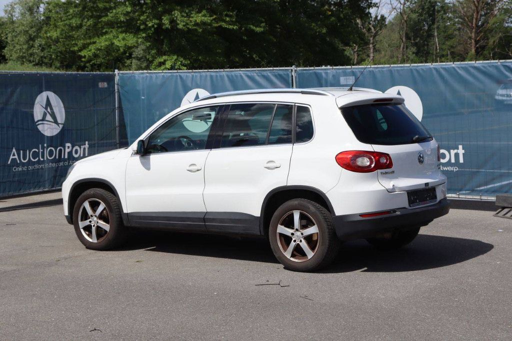 SUV Volkswagen Tiguan Diesel 140hp 2010 (Margin)