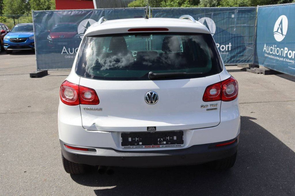 SUV Volkswagen Tiguan Diesel 140hp 2010 (Margin)