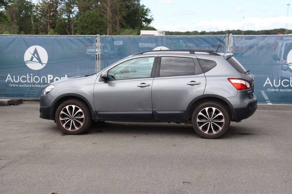 SUV Nissan Qashqai Diesel 110hp 2013 (Margin)