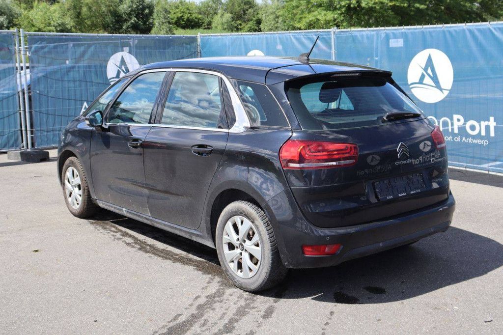 Passenger car Citroën C4 Petrol 130hp 2019 (Margin)
