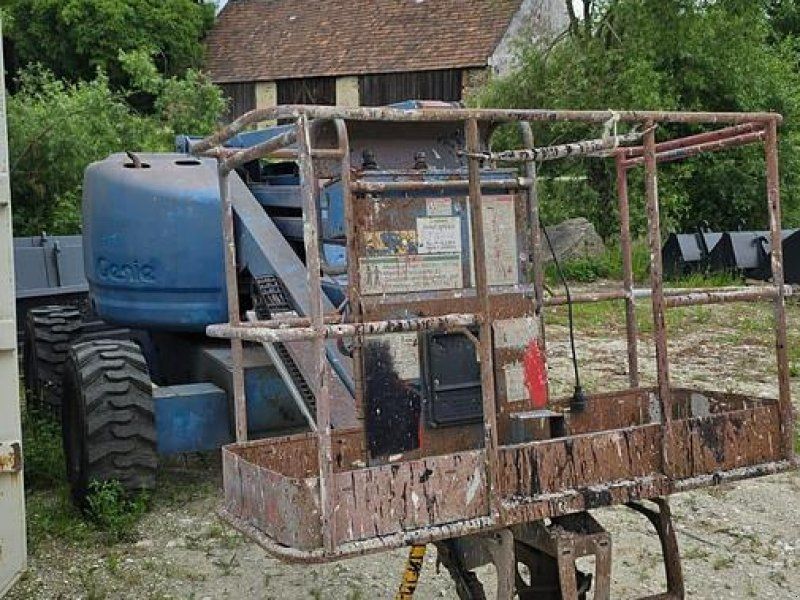 Genie Z4525 Gelenkarbeitsbühne