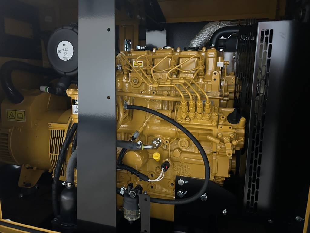 CAT DE18E3 - 18 kVA Generator - DPX-18002