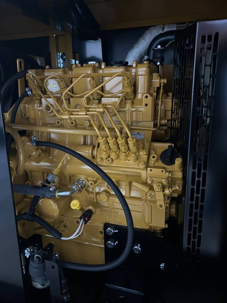 CAT DE18E3 - 18 kVA Generator - DPX-18002
