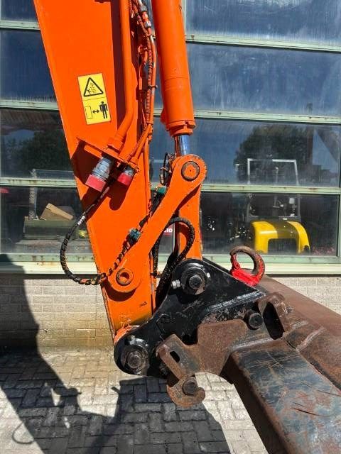 Hitachi ZX 85 US B LC-3