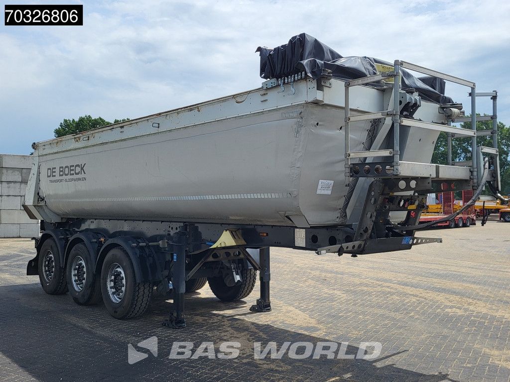 Schmitz SGF*S3 Isoliert Lift Axle APK 02/27