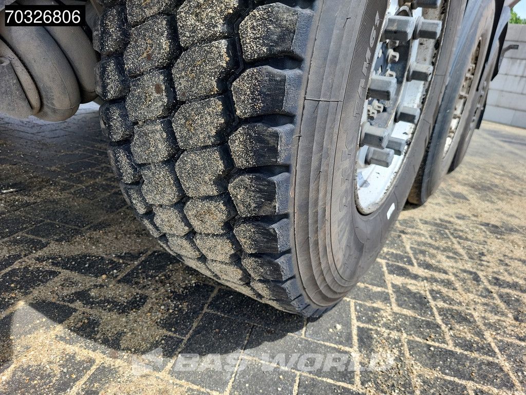 Schmitz SGF*S3 Isoliert Lift Axle APK 02/27