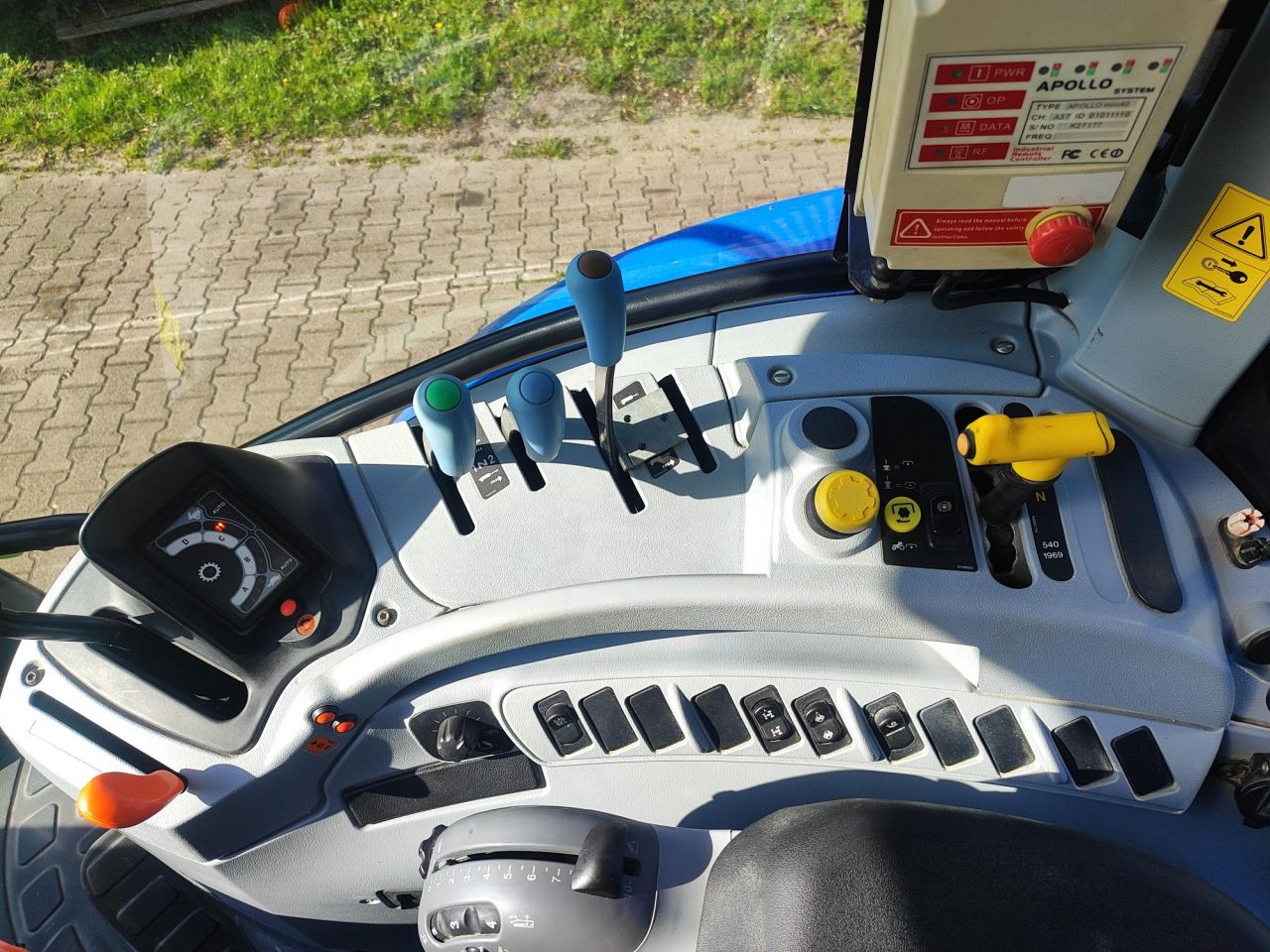 Mooie New Holland T 6010 Plus