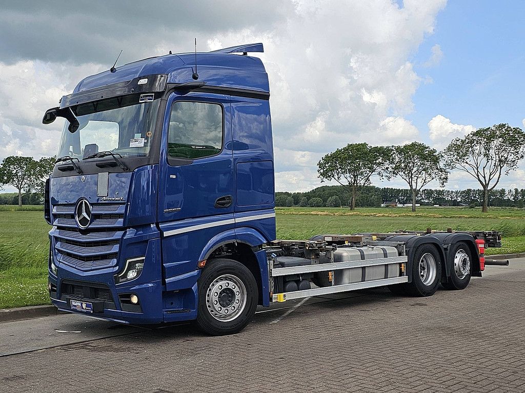 MERCEDES-BENZ ACTROS 2553 oil retarder 6x2*4