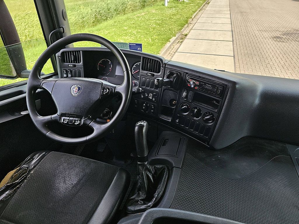 SCANIA P380 gettänke