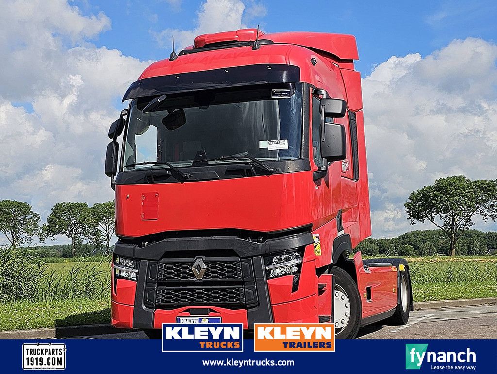 RENAULT T 520