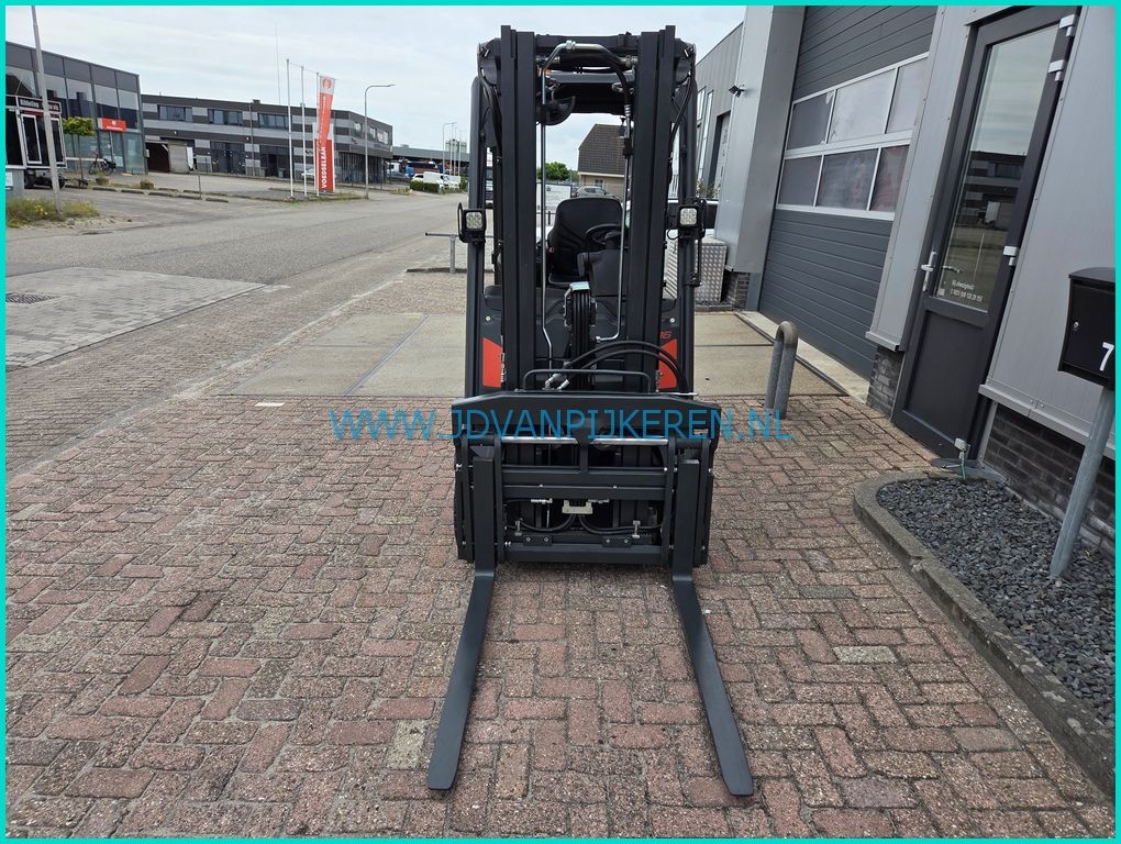 Linde H16T-01 evo 8252uur triplex4.6m+sideshift+211cm hoog