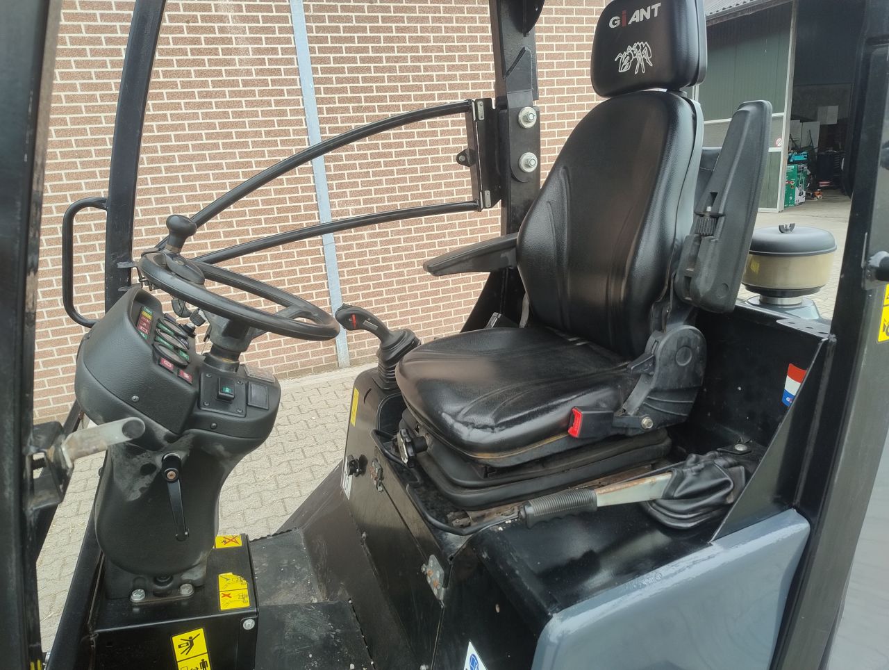 Giant 452T (bj2017) nette staat shovel