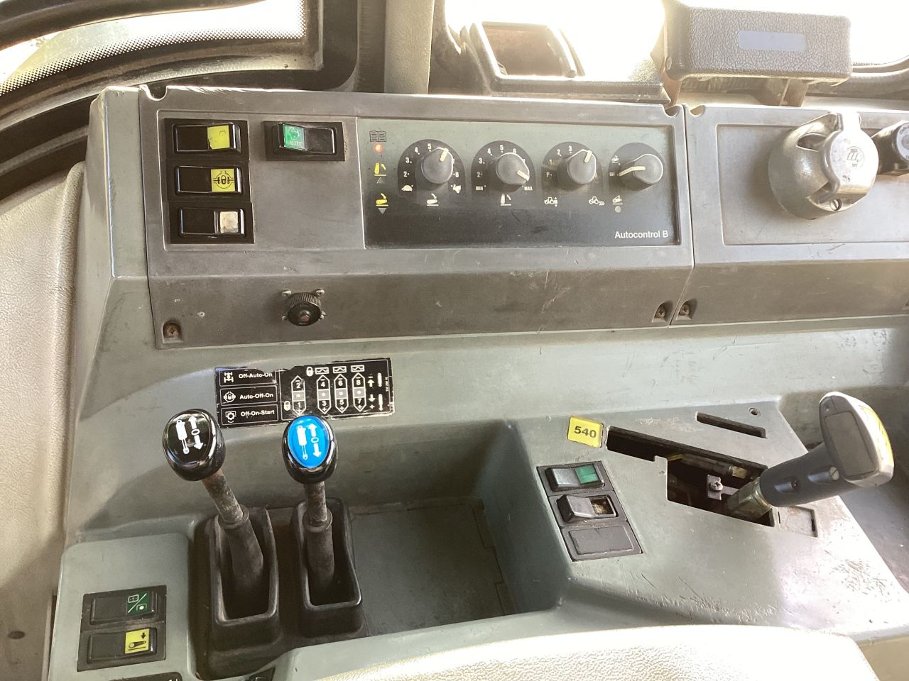 Valtra/Valmet 6550