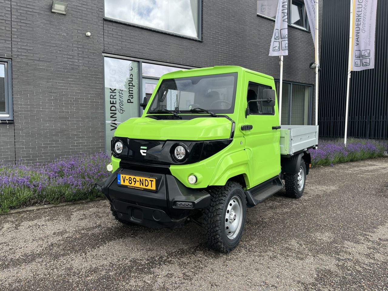 EVUM Acar elektrisch 4x4 LEV