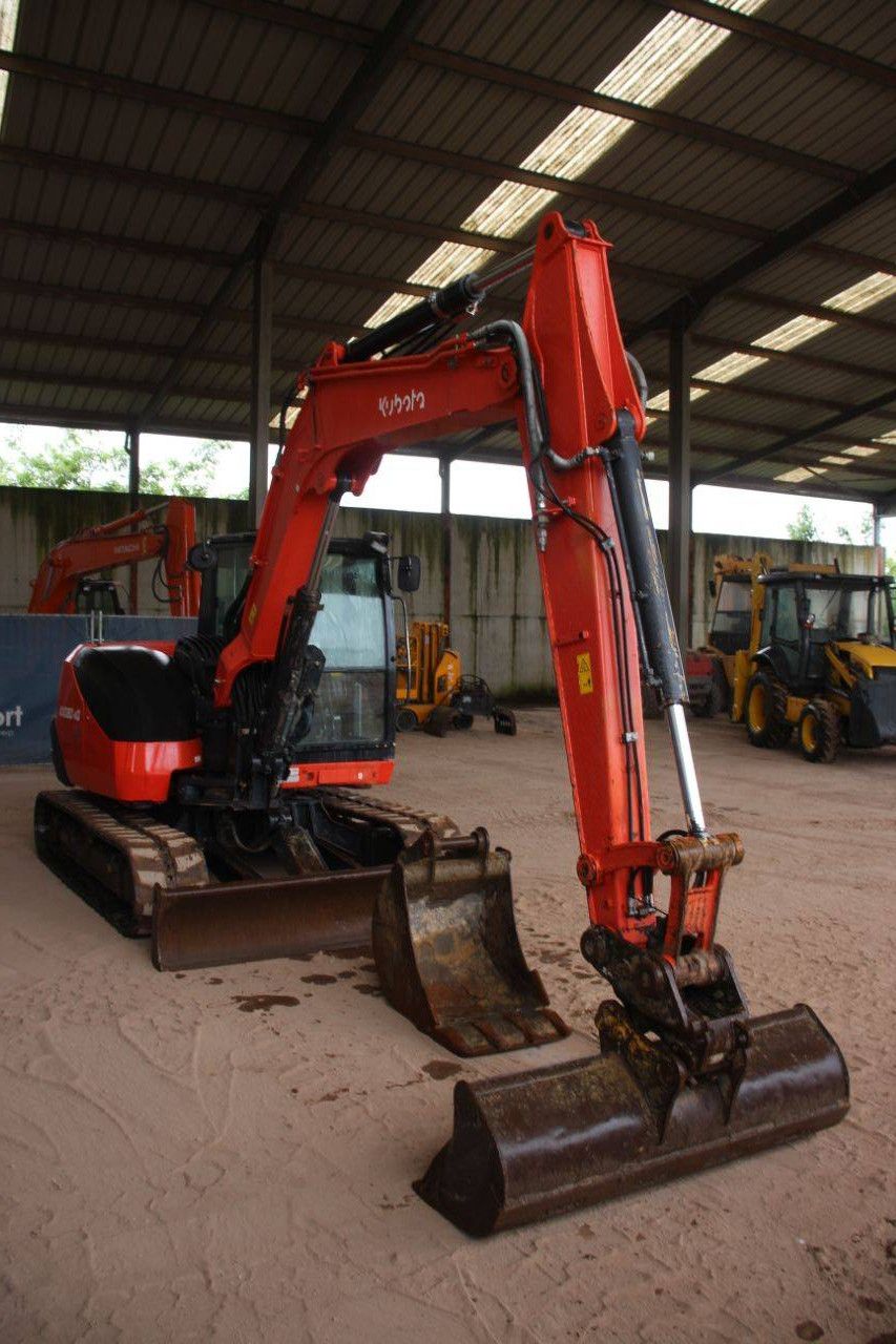 Raupenbagger Kubota KX080-4α Diesel 46,5 kW 2019
