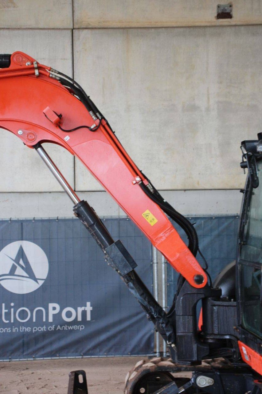 Raupenbagger Kubota KX080-4α Diesel 46,5 kW 2019