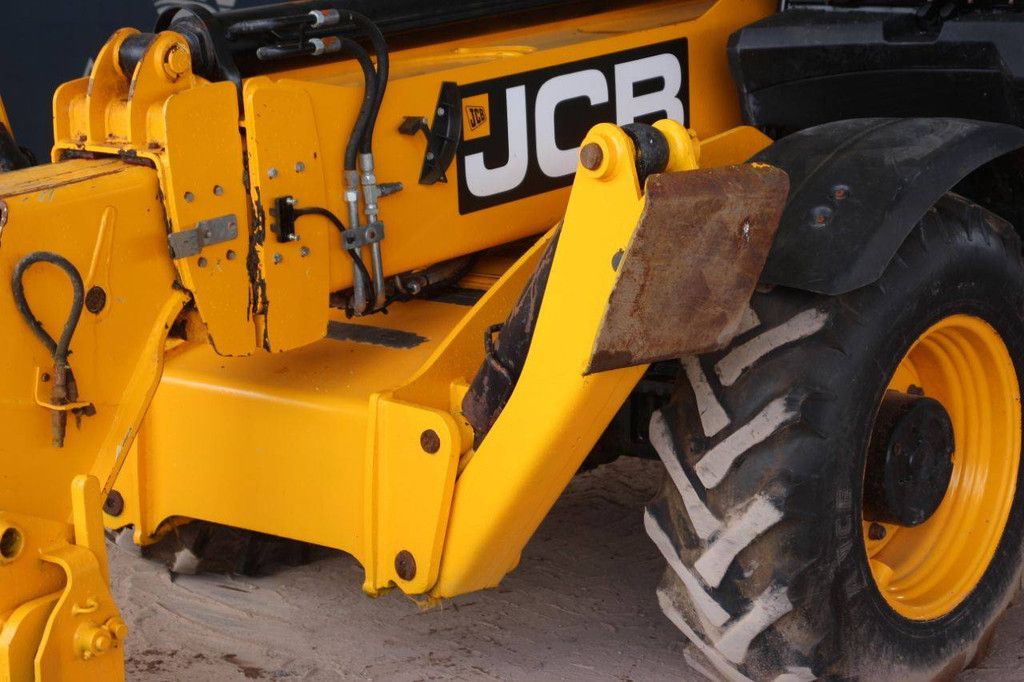 JCB 540-140 Telehandler Diesel 4000kg 13.8m 2021