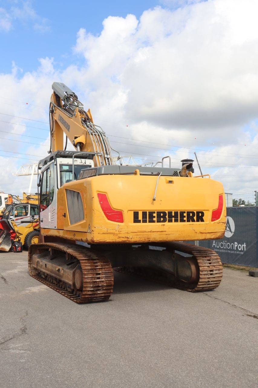 Crawler excavator Liebherr R936LC Diesel 170kW 2019