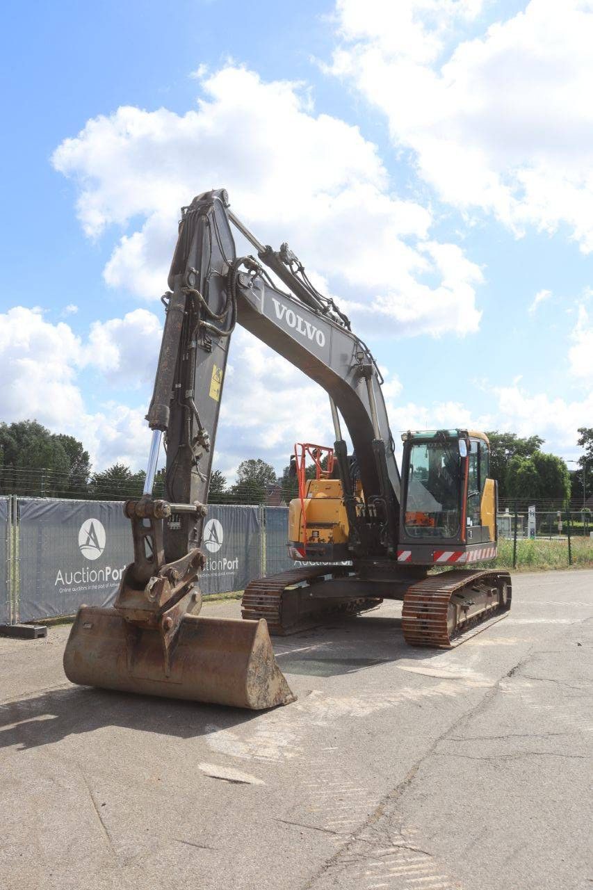 Raupenbagger Volvo ECR235EL Diesel 129kW 2017