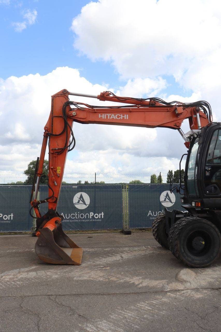 Hitachi ZX140W-6 Radbagger, Diesel, 105 kW, Baujahr 2018