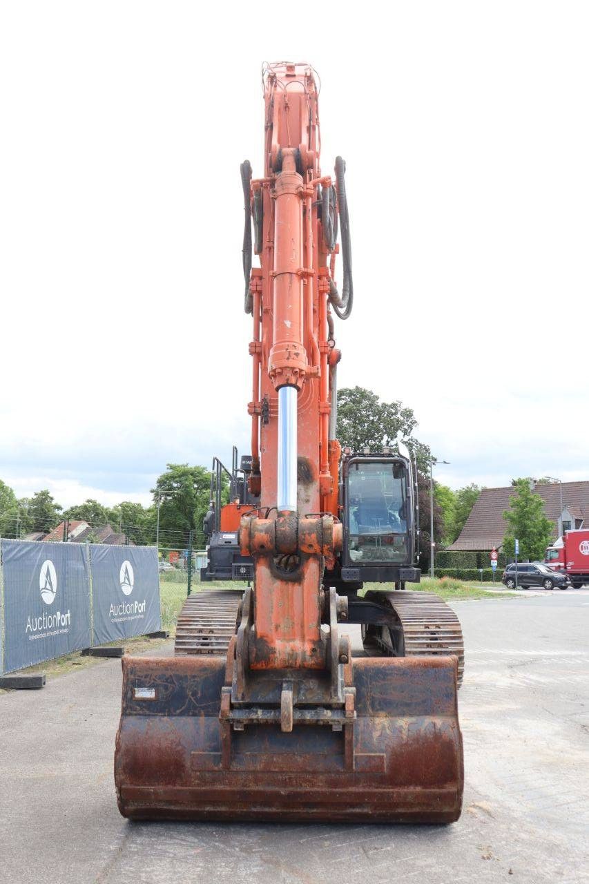 Crawler excavator Hitachi ZX490LCH-6 CW45 Diesel 270kW 2019